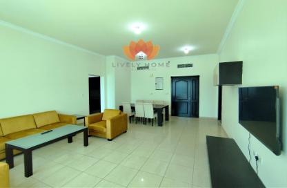 Apartment - 2 Bedrooms - 3 Bathrooms for rent in West Bay Tower - West Bay - West Bay - Doha Apartment - 2 Bedrooms - 3 Bathrooms for rent in West Bay Tower - West Bay - West Bay - Doha