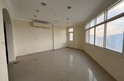 Apartment - 3 Bedrooms - 2 Bathrooms for rent in Hiteen Street - Al Muntazah - Doha