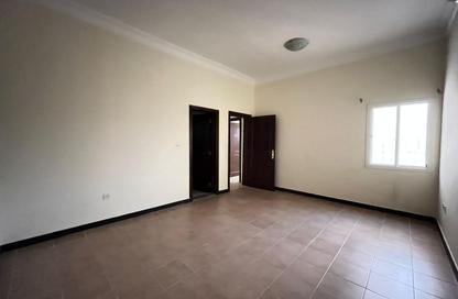 Apartment - 3 Bedrooms - 2 Bathrooms for rent in Hiteen Street - Al Muntazah - Doha