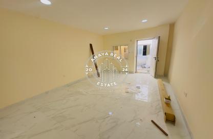 Apartment - Studio - 1 Bathroom for rent in Al Nasr Street - Al Nasr - Doha