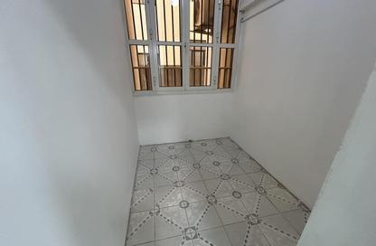 Apartment - 2 Bedrooms - 2 Bathrooms for rent in Al Nasr Street - Al Nasr - Doha