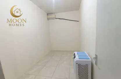 Villa - 1 Bathroom for rent in Al Mansoura - Al Mansoura - Doha Villa - 1 Bathroom for rent in Al Mansoura - Al Mansoura - Doha