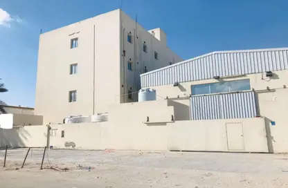 Whole Building - 7 Bedrooms - 7 Bathrooms for rent in Industrial Area - Industrial Area - Doha