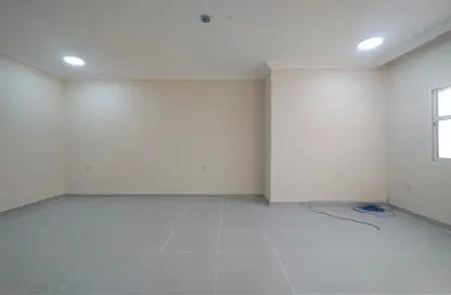 Apartment - Studio - 1 Bathroom for rent in Muaither Area - Al Rayyan - Doha