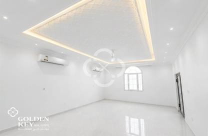 Villa - 6 - 7 for sale in Umm Salal Ali - Doha Villa - 6 - 7 for sale in Umm Salal Ali - Doha
