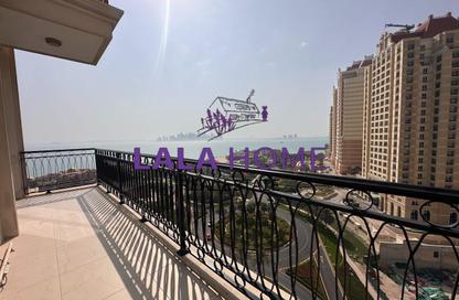 Penthouse - 3 Bedrooms - 5 Bathrooms for rent in Floresta Gardens - Floresta Gardens - The Pearl Island - Doha