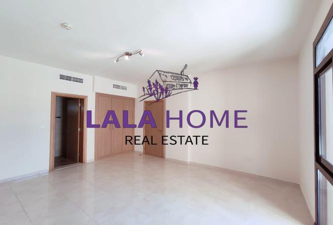 1001844 - Property Image 3