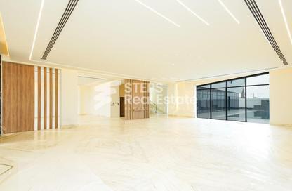 Villa - 7 Bedrooms - 7+ Bathrooms for sale in Qetaifan Islands - Lusail