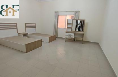 Apartment - 2 Bedrooms - 2 Bathrooms for rent in Al Sadd - Doha