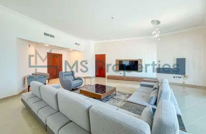 Apartment - 2 Bedrooms - 3 Bathrooms for rent in West Bay - West Bay - Doha