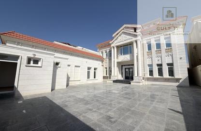 Villa - 7+ - 7+ for sale in Al Kheesa - Al Kheesa - Umm Salal Mohammed