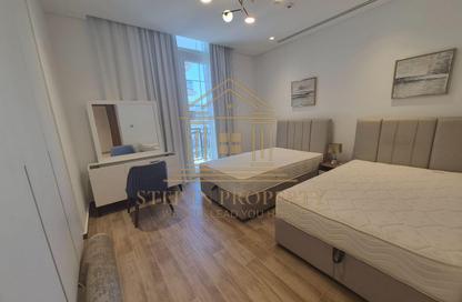 Apartment - 2 Bedrooms - 4 Bathrooms for rent in Floresta Gardens - Floresta Gardens - The Pearl Island - Doha