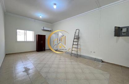 Apartment - 2 Bedrooms - 2 Bathrooms for rent in Old Airport Residential Apartments - Old Airport Road - Doha