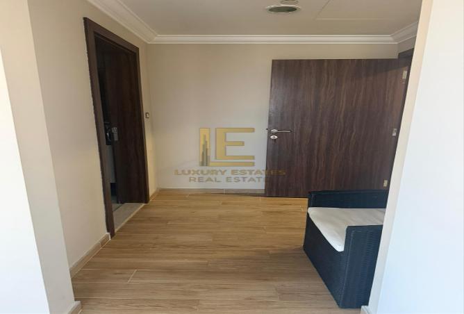 1023651 - Property Image 2