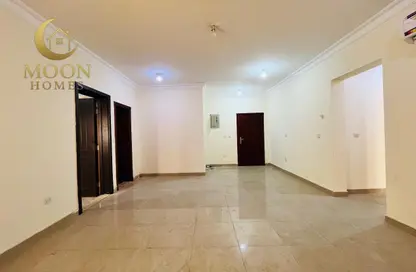 Apartment - 1 Bedroom - 1 Bathroom for rent in Umm Ghwailina Comm - Umm Ghuwalina - Umm Ghuwailina - Doha