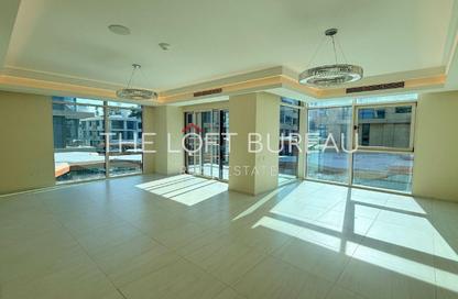 Apartment - 3 Bedrooms - 4 Bathrooms for sale in Crystal Residence - Gewan Island - The Pearl Island - Doha