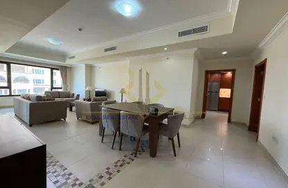 Apartment - 1 Bedroom - 3 Bathrooms for rent in West Porto Drive - Porto Arabia - The Pearl Island - Doha