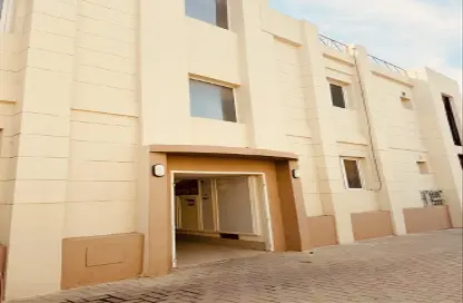 Apartment - 3 Bedrooms - 3 Bathrooms for rent in Al Aziziyah - Doha