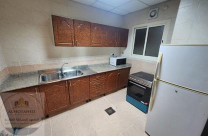 Apartment - 2 Bedrooms - 2 Bathrooms for rent in Corniche Road - Corniche Road - Doha