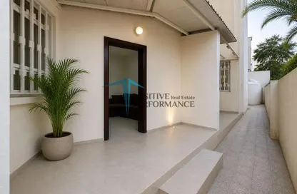 Apartment - 2 Bedrooms - 2 Bathrooms for rent in Old Airport Residential Apartments - Old Airport Road - Doha