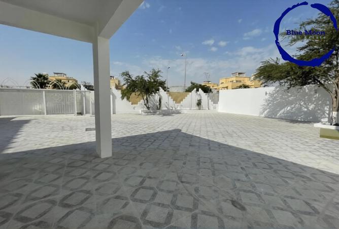 1028492 - Property Image 2