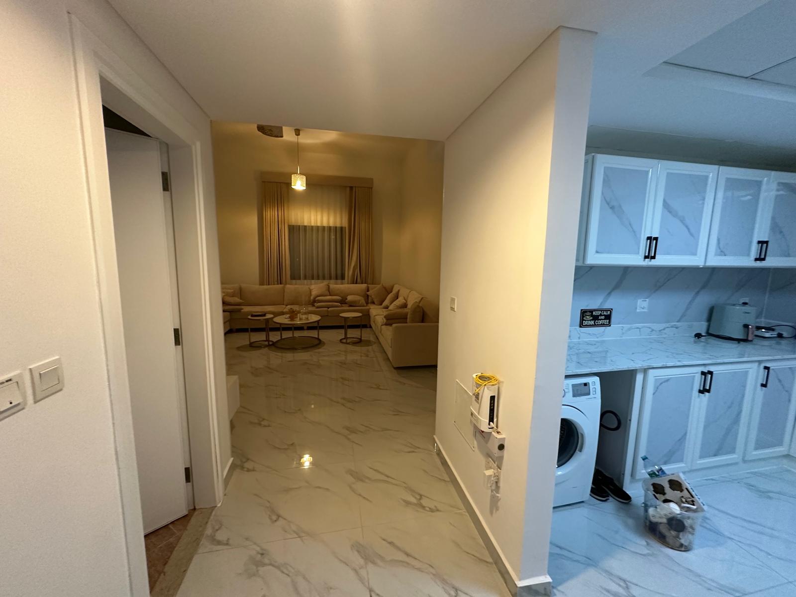 LUXURY 1BEDROOM FULLY FURNISHED APARTMENT thumbnail 2