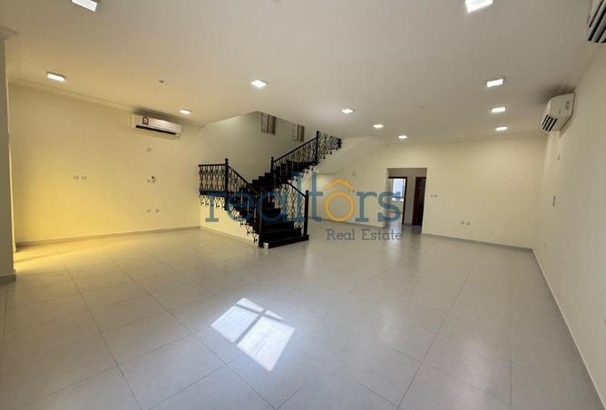 52864385 - Property Image 2