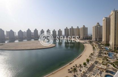 شقة - 2 غرف نوم - 3 حمامات للايجار في فيفا بحرية شرق - فيفا بحرية - جزيرة اللؤلؤة - الدوحة