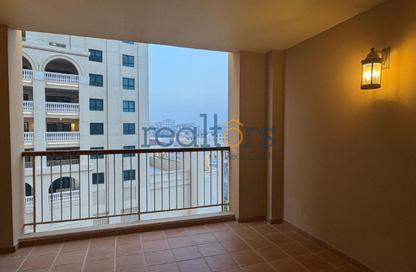 Apartment - 1 Bedroom - 2 Bathrooms for rent in Tower 24 - Porto Arabia - The Pearl Island - Doha