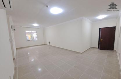 Apartment - 3 Bedrooms - 3 Bathrooms for rent in Al Sadd Road - Al Sadd - Doha