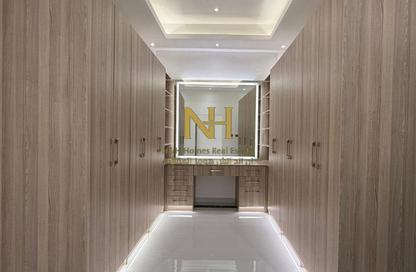 Villa - 5 Bedrooms - 6 Bathrooms for rent in West Bay Lagoon Villas - West Bay Lagoon - West Bay Lagoon - Doha