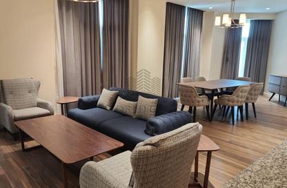 Apartment - 2 Bedrooms - 3 Bathrooms for sale in Floresta Gardens - Floresta Gardens - The Pearl Island - Doha