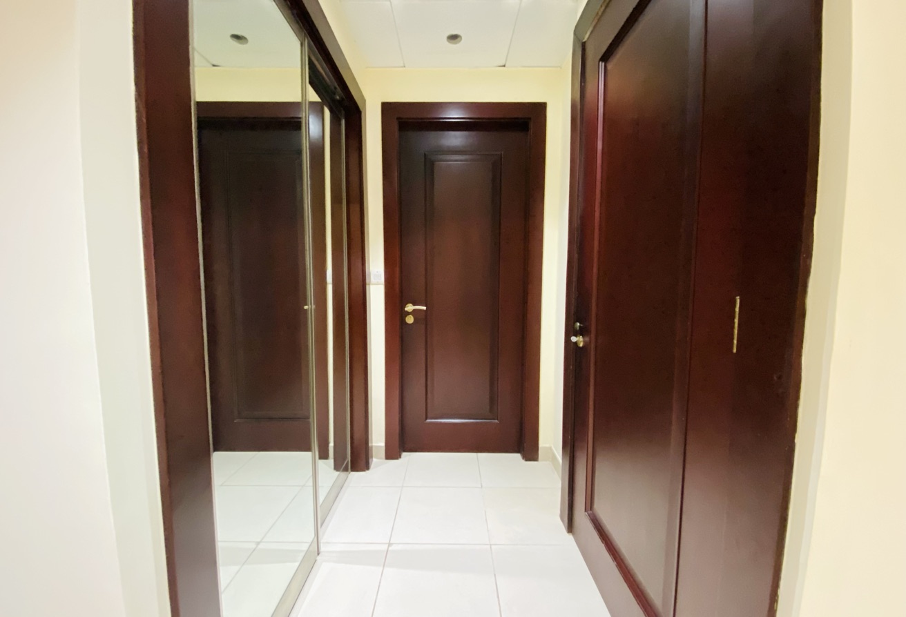 Sea View 1BR | Fully Furnished | Spacious thumbnail 14