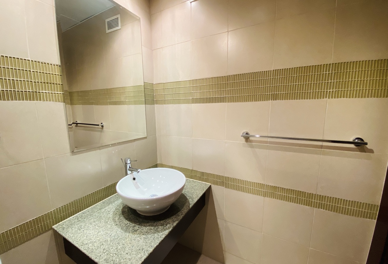 Sea View 1BR | Fully Furnished | Spacious thumbnail 16