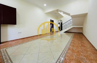 Villa - 6 - 6 for rent in Souk Al gharaffa - Al Gharrafa - Doha