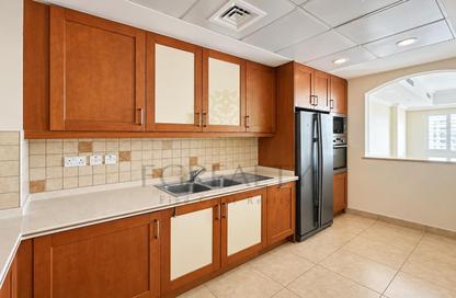 Apartment - 2 - 3 for rent in West Porto Drive - Porto Arabia - The Pearl Island - Doha