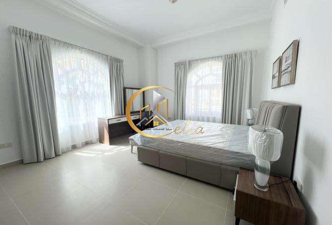 54296374 - صورة العقار 2