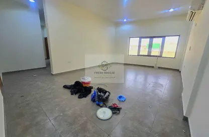 Apartment - 3 Bedrooms - 3 Bathrooms for rent in Al Nasr Street - Al Nasr - Doha