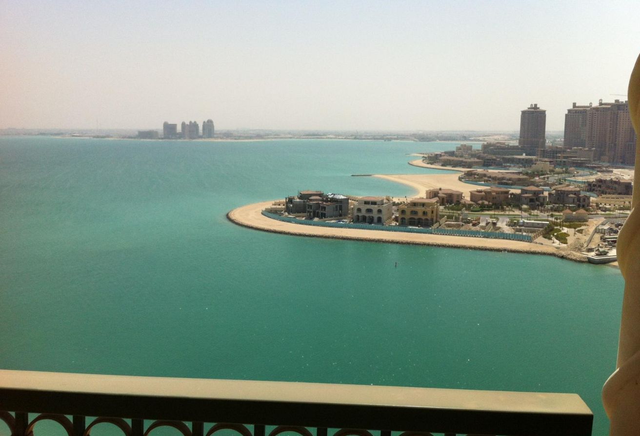 Spacious Studio Furnished up floor with Sea view.. thumbnail 11