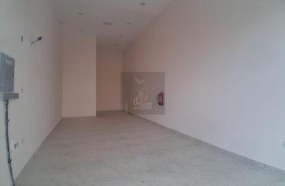 Shop - Studio - 1 Bathroom for rent in Al Soudan - Al Soudan - Doha