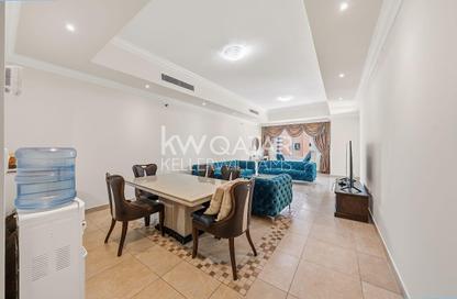 Apartment - 2 Bedrooms - 3 Bathrooms for rent in Porto Arabia - The Pearl Island - Doha