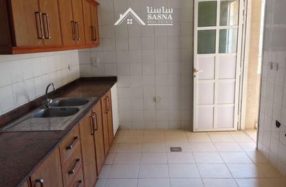 Apartment - 2 Bedrooms - 2 Bathrooms for rent in Al Muntazah Street - Al Muntazah - Doha