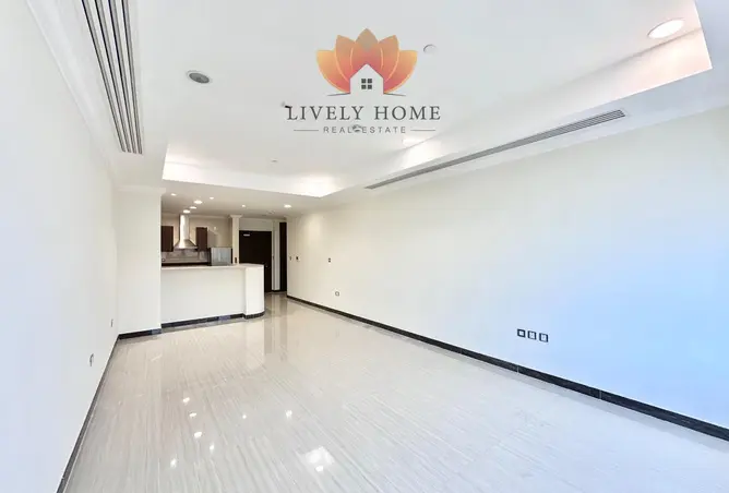 63305043 - Property Image 2