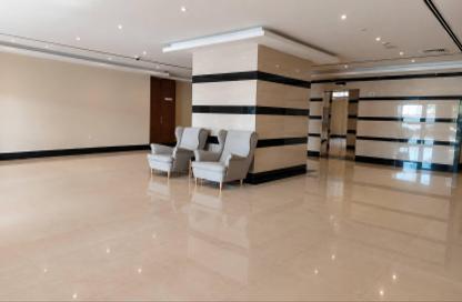 Apartment - 2 Bedrooms - 3 Bathrooms for rent in Lusail Marina Heights - Marina District - Lusail Apartment - 2 Bedrooms - 3 Bathrooms for rent in Lusail Marina Heights - Marina District - Lusail
