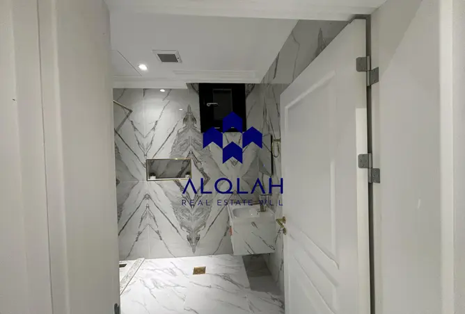 61900777 - Property Image 2