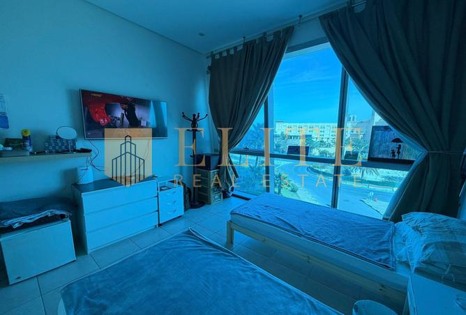 53143104 - Property Image 3