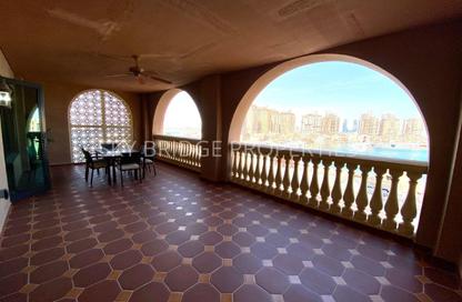 Apartment - 1 Bedroom - 2 Bathrooms for rent in Tower 31 - Porto Arabia - The Pearl Island - Doha