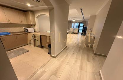 Apartment - 1 Bedroom - 2 Bathrooms for rent in East Porto Drive - Porto Arabia - The Pearl Island - Doha