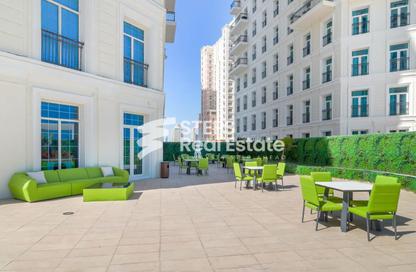 Apartment - 3 Bedrooms - 3 Bathrooms for rent in Floresta Gardens - Floresta Gardens - The Pearl Island - Doha Apartment - 3 Bedrooms - 3 Bathrooms for rent in Floresta Gardens - Floresta Gardens - The Pearl Island - Doha