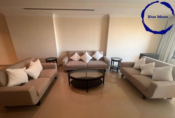 1012371 - Property Image 3